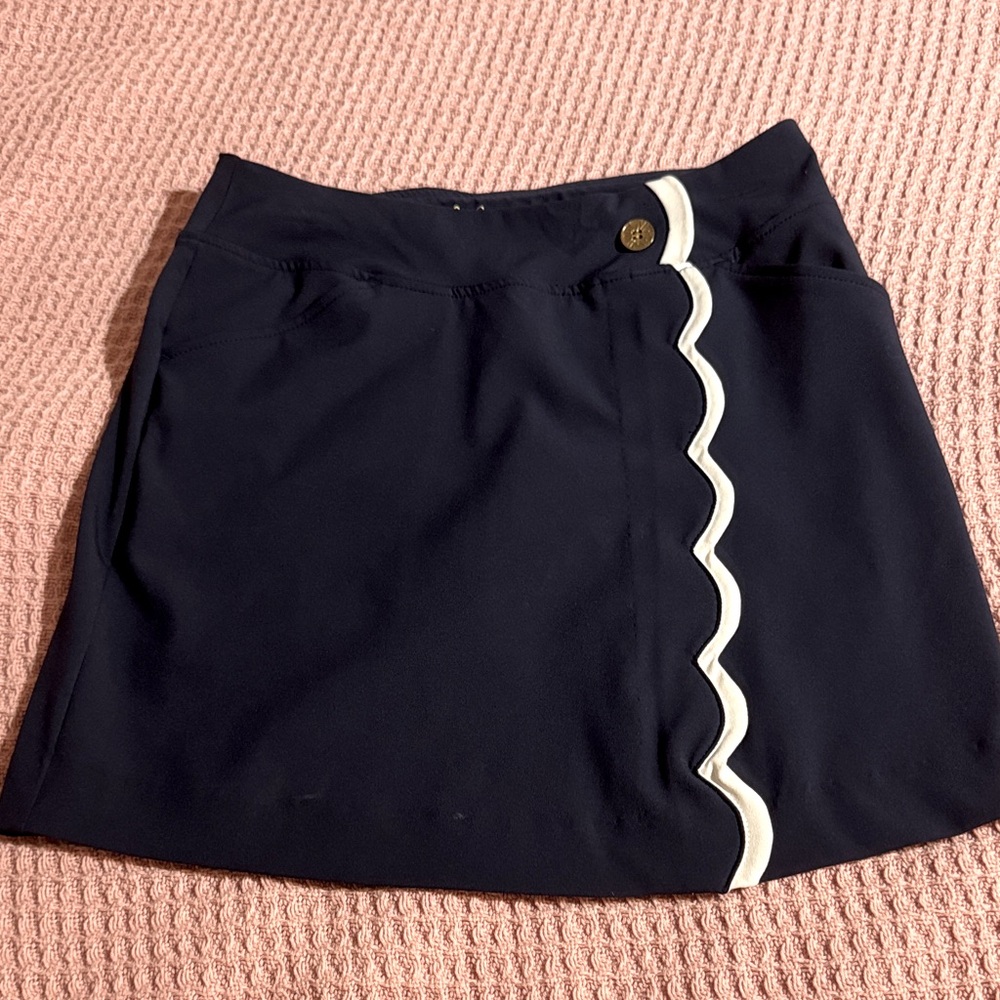 Lilly Pulitzer Bold Navy Skort with Pockets 2